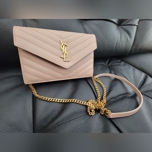 Ysl Saint Laurent envelope wallet on chain  bag in beige